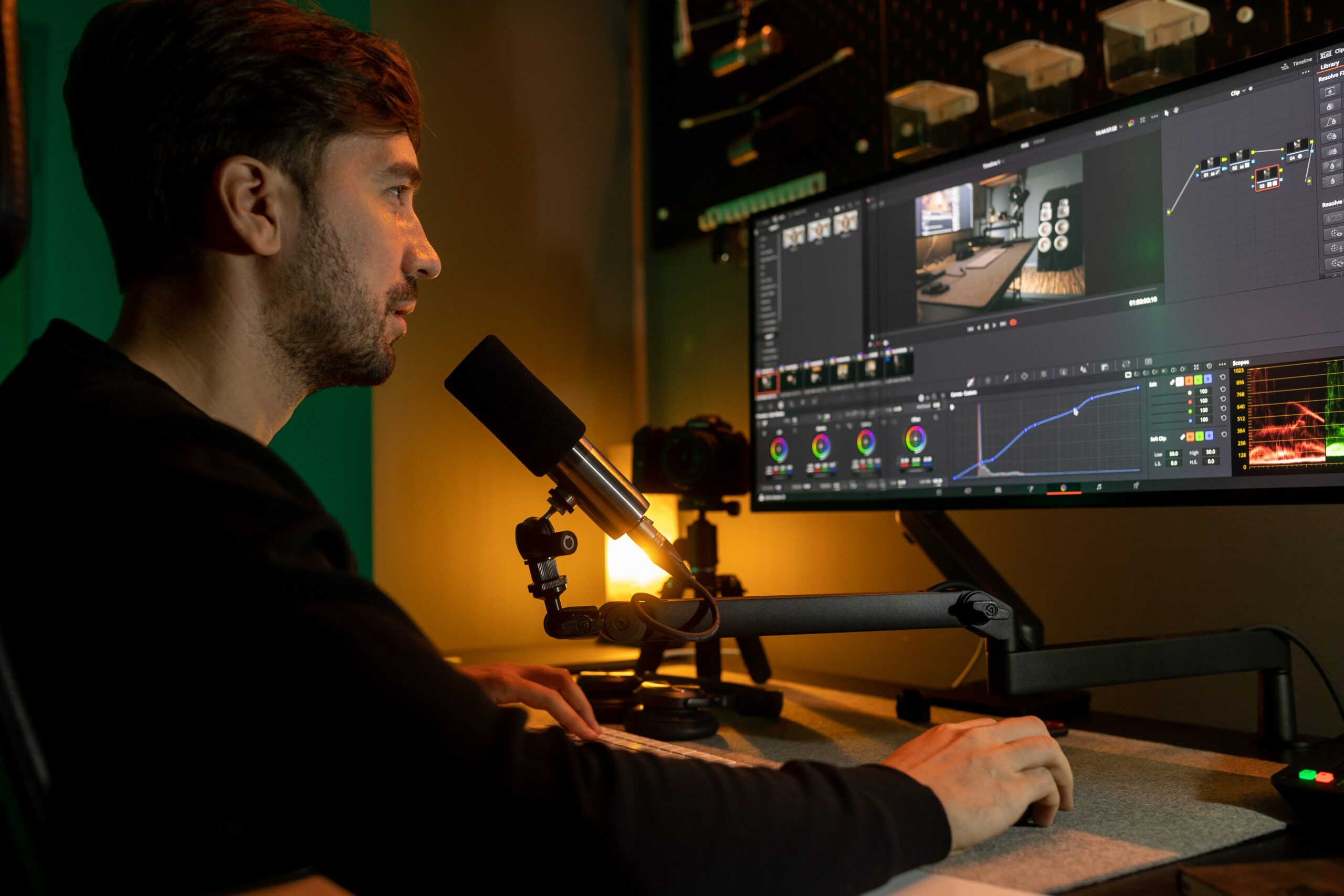 The Comprehensive Guide to Becoming a Successful Video Editor